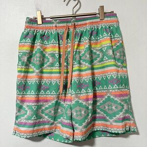 Chubbies En Fuego Aztec 7” Swim‎ Trunks Size M Lined Beach Vacation Men's NWOT